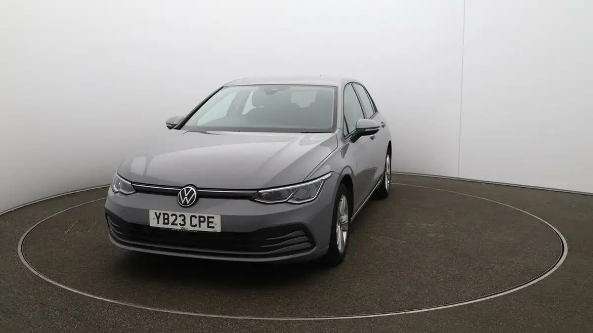 2023-volkswagen-golf-15-tsi-life-130ps-hatchback-big-29