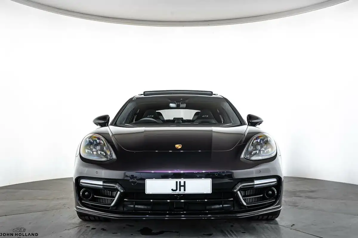2023-porsche-panamera-40-gts-hatchback-big-4