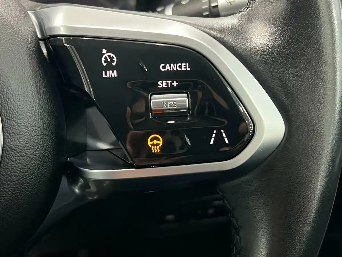 2020-jaguar-i-pace-ev400-s-big-45
