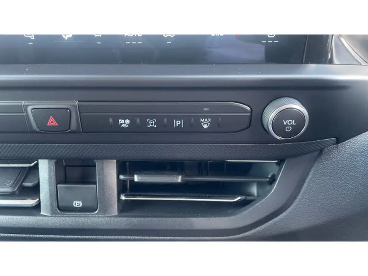 2023-ford-transit-custom-20tdci-300-l2h1-limited-136pseu6e-panel-van-1996cc-auto-big-26