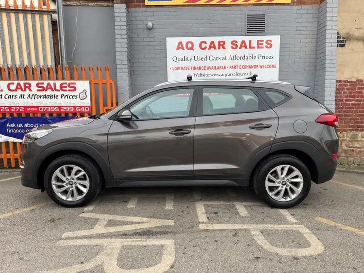 2016-hyundai-tucson-17crdi-blue-drive-se-116ps-big-3