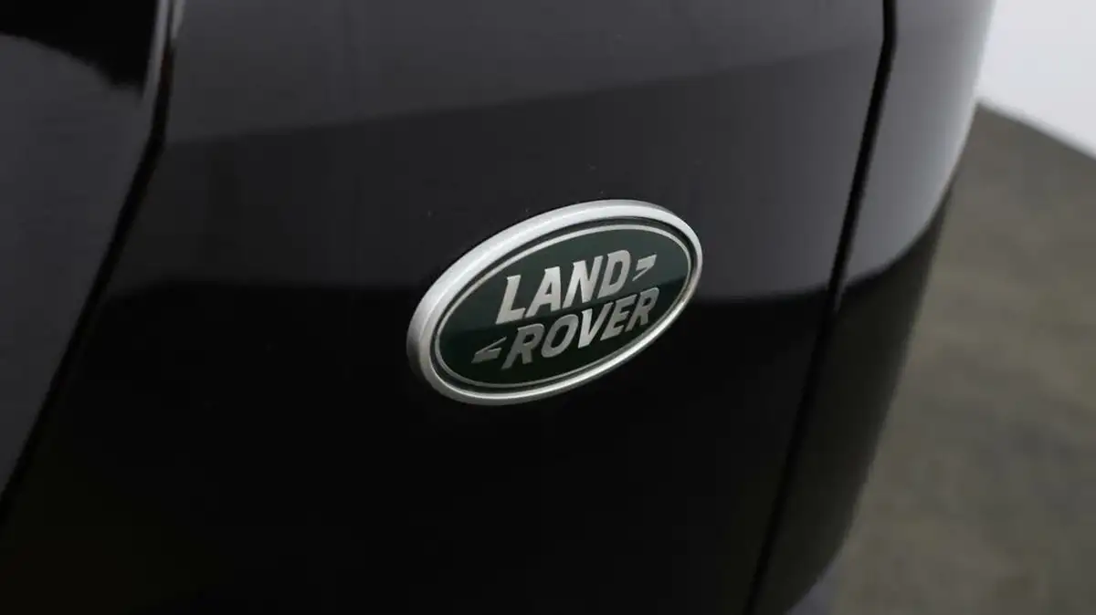 2021-land-rover-range-rover-evoque-15-p300e-r-dynamic-s-big-20