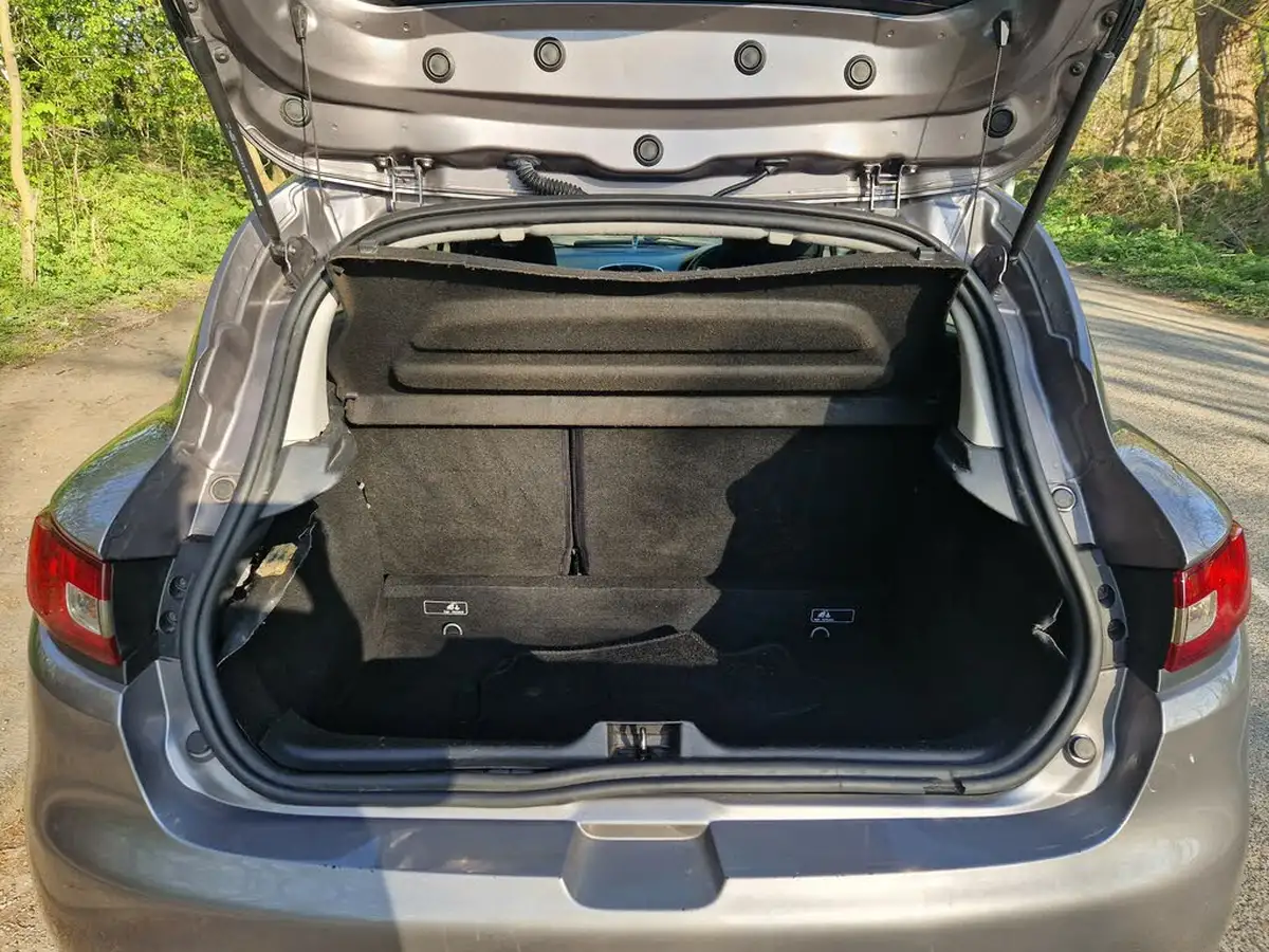 2014-renault-clio-12-dynamique-big-11