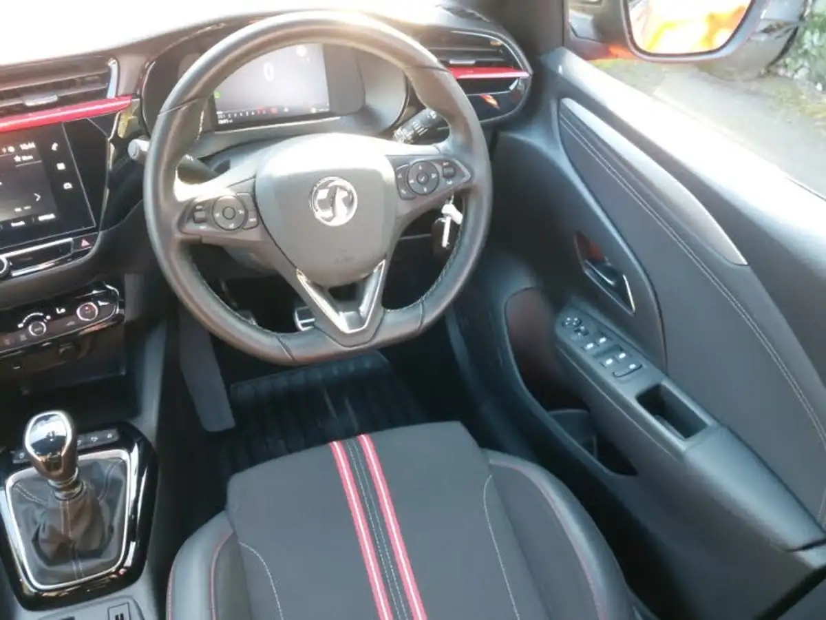 2022-vauxhall-corsa-12-turbo-gs-line-100ps-big-9