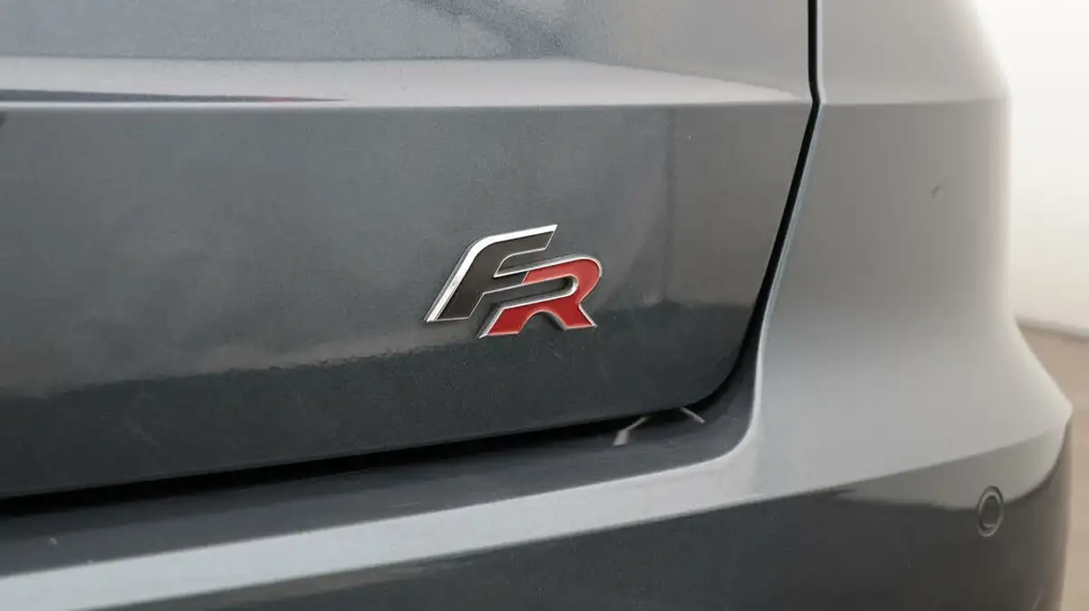 2019-seat-arona-10-tsi-fr-big-23