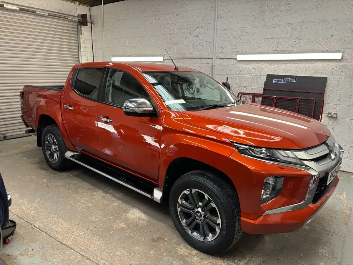 2021-mitsubishi-l200-22di-d-warrior-big-8