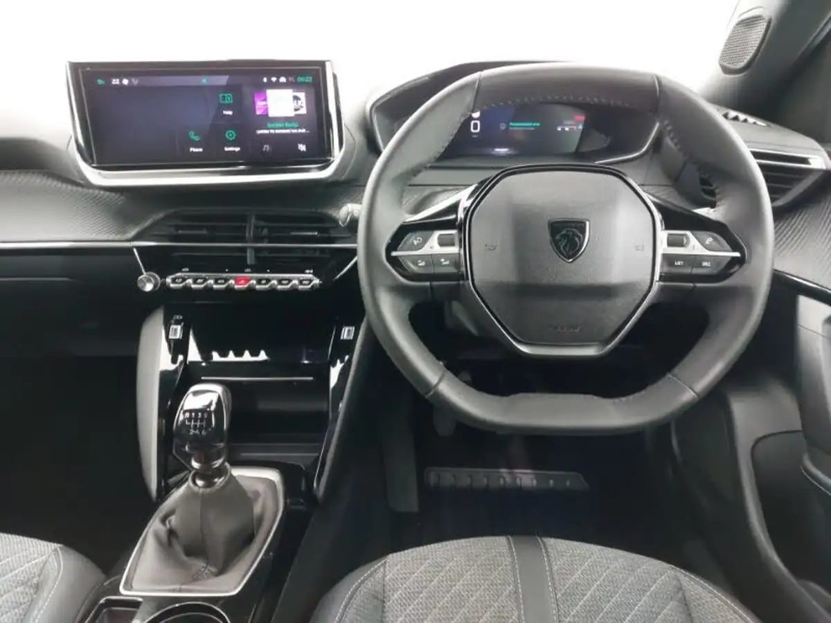 2024-peugeot-2008-suv-12-puretech-allure-130ps-big-6