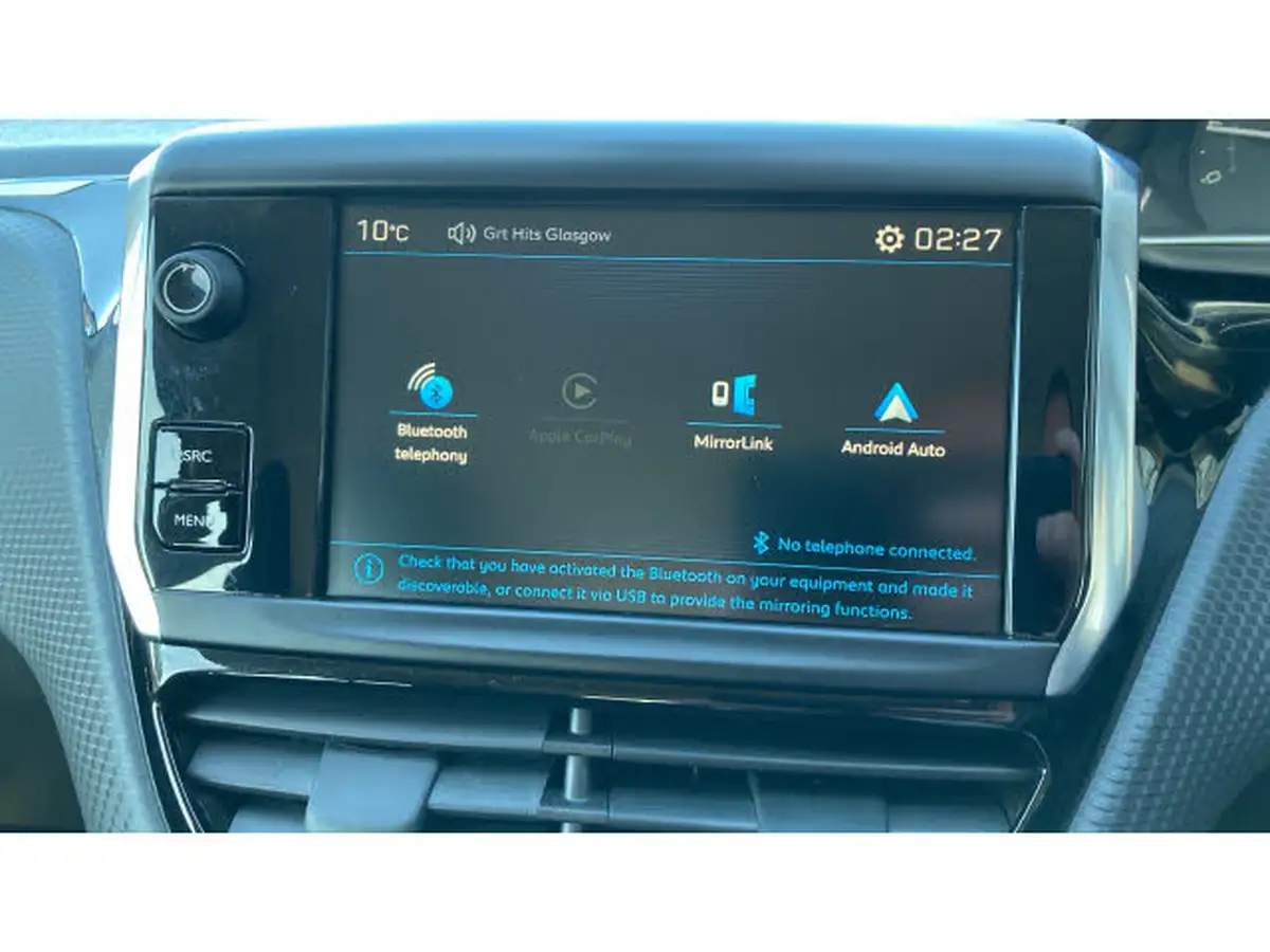 2018-peugeot-208-12-puretech-signature-big-31