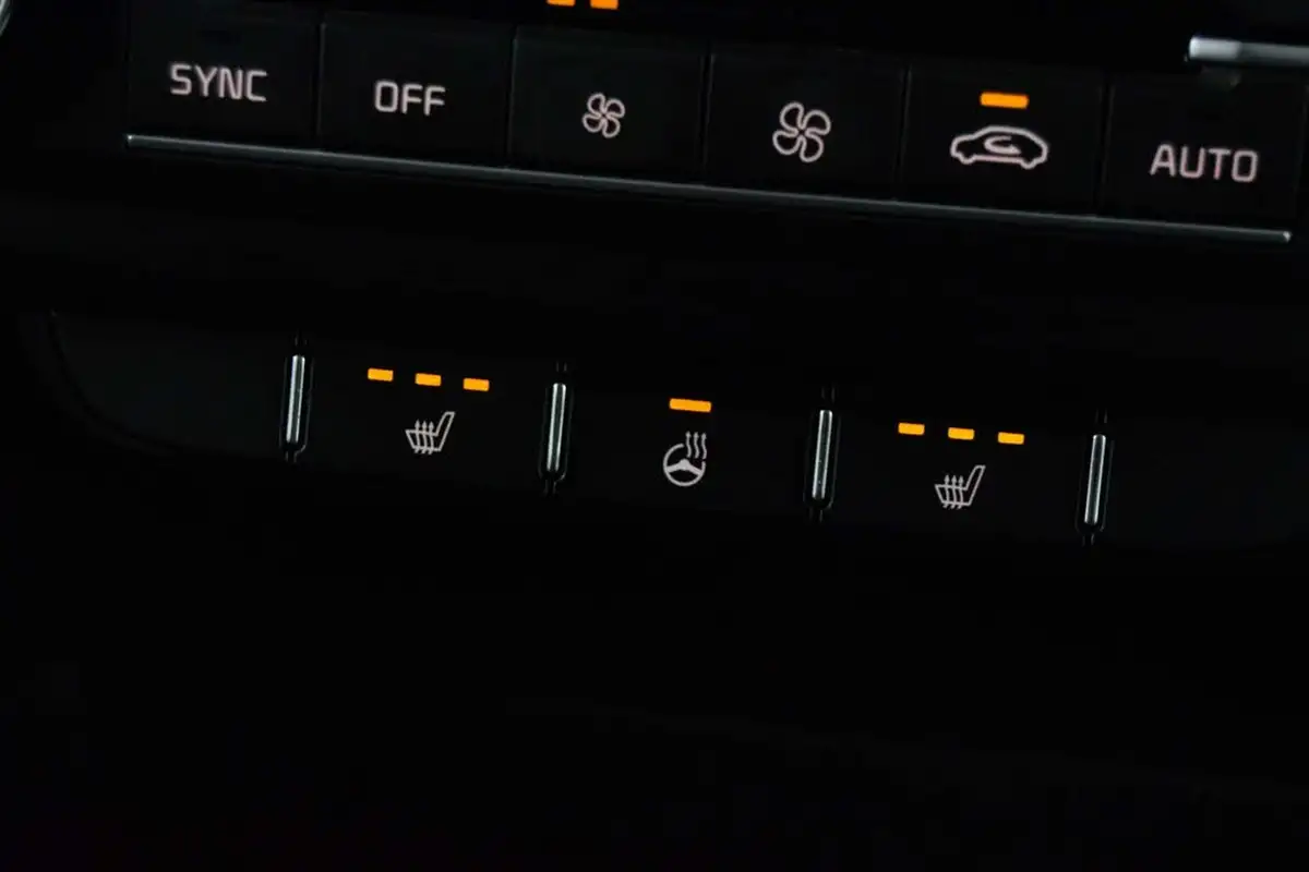 2021-kia-xceed-16crdi-3-48v-mhev-big-24