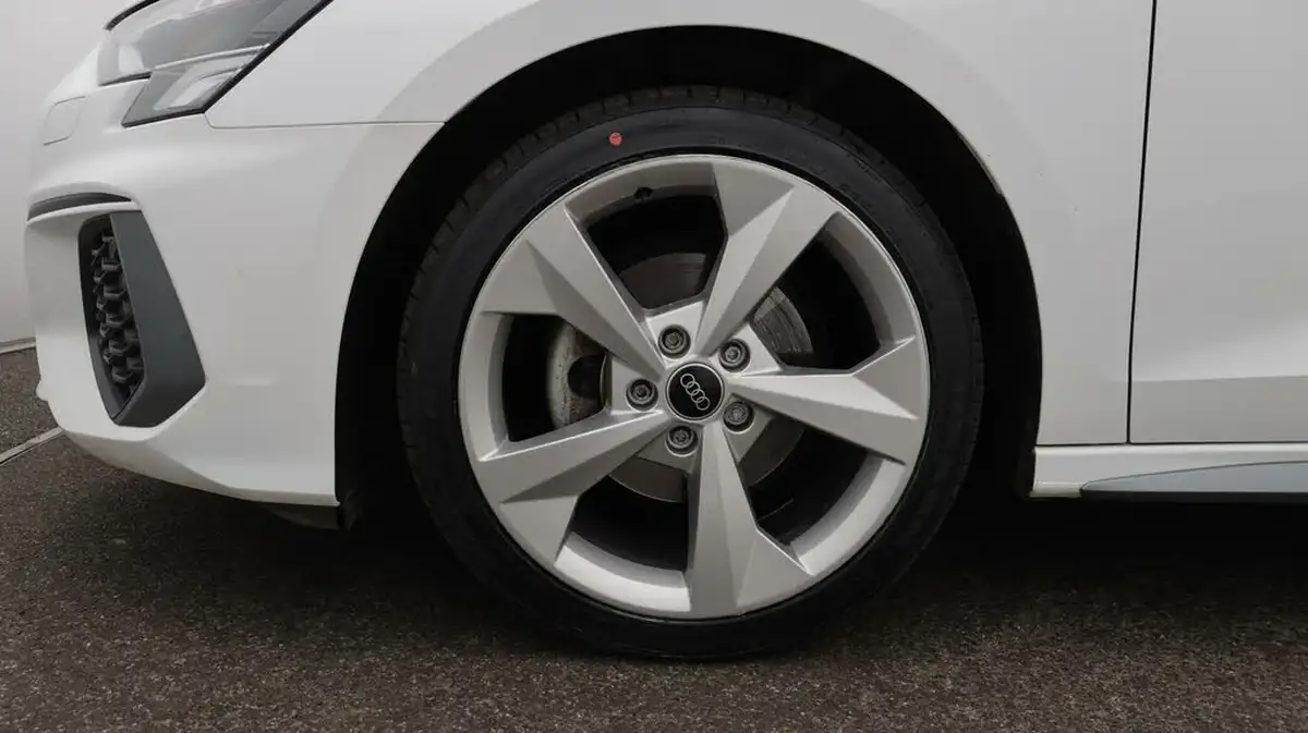 2022-audi-a3-15-35-tfsi-s-line-sportback-5d-big-18