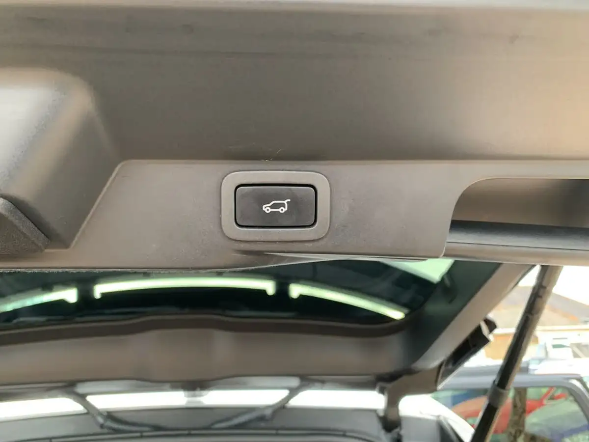 2019-land-rover-range-rover-sport-30-sdv6-hse-dynamic-big-64