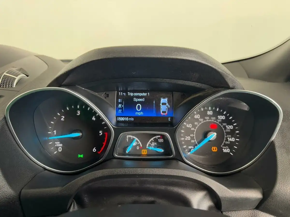 2019-ford-kuga-20tdci-st-line-150ps-ss-big-37