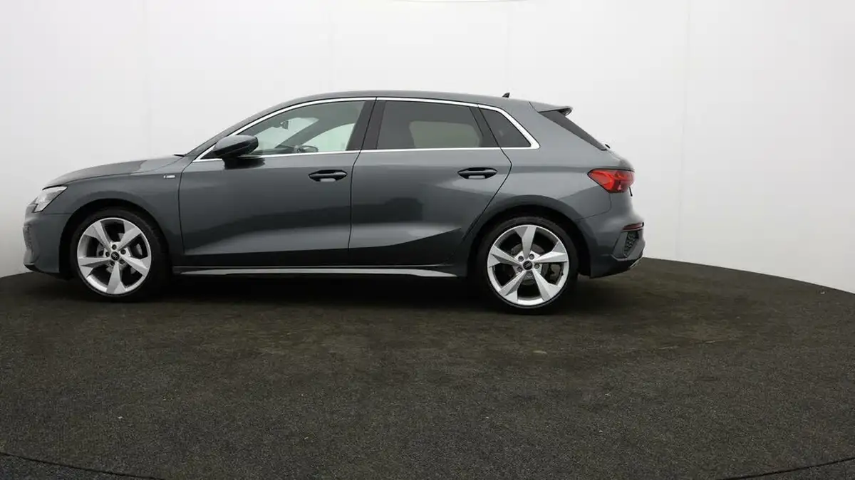 2023-audi-a3-15-35-tfsi-s-line-sportback-5d-tronic-big-47
