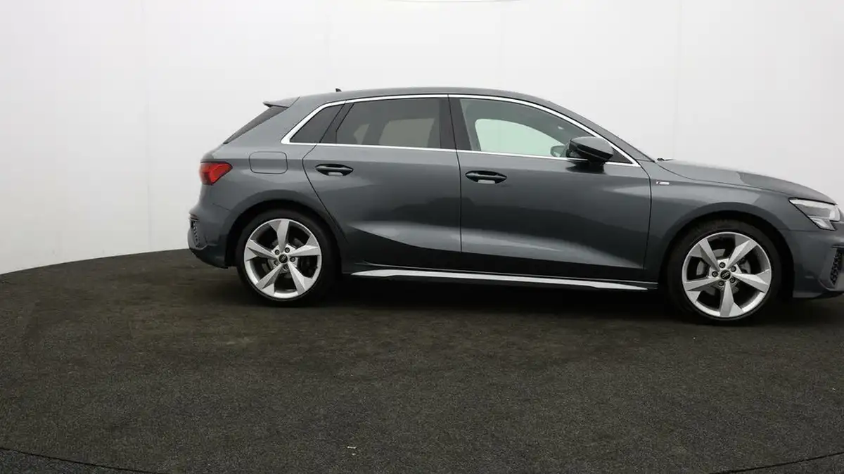 2023-audi-a3-15-35-tfsi-s-line-sportback-5d-tronic-big-23