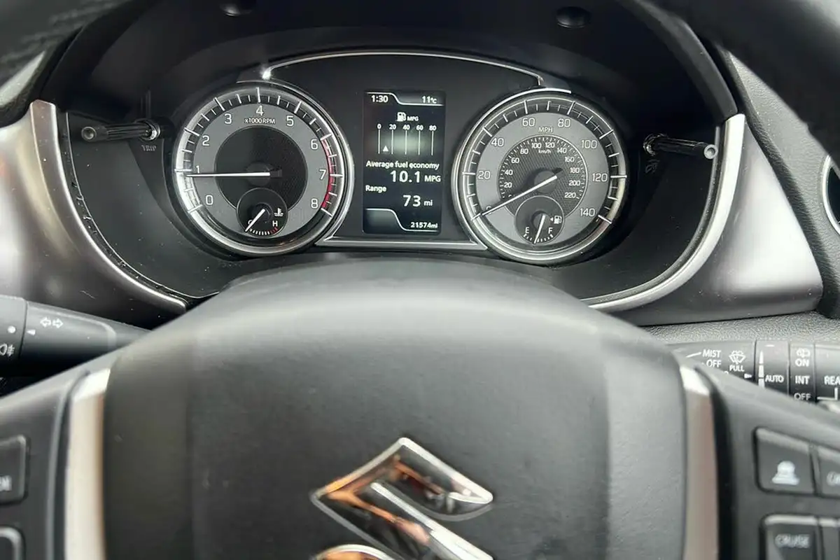 2023-suzuki-vitara-14-boosterjet-sz-t-big-20