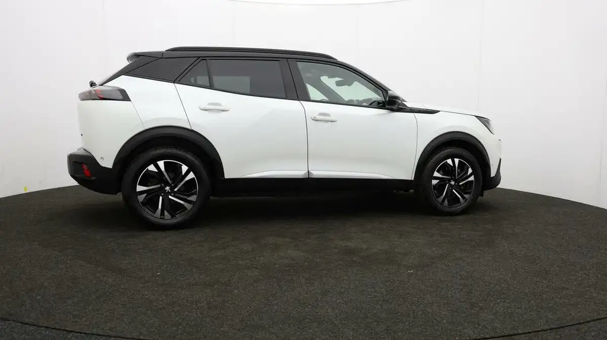 2021-peugeot-2008-suv-e-gt-big-29