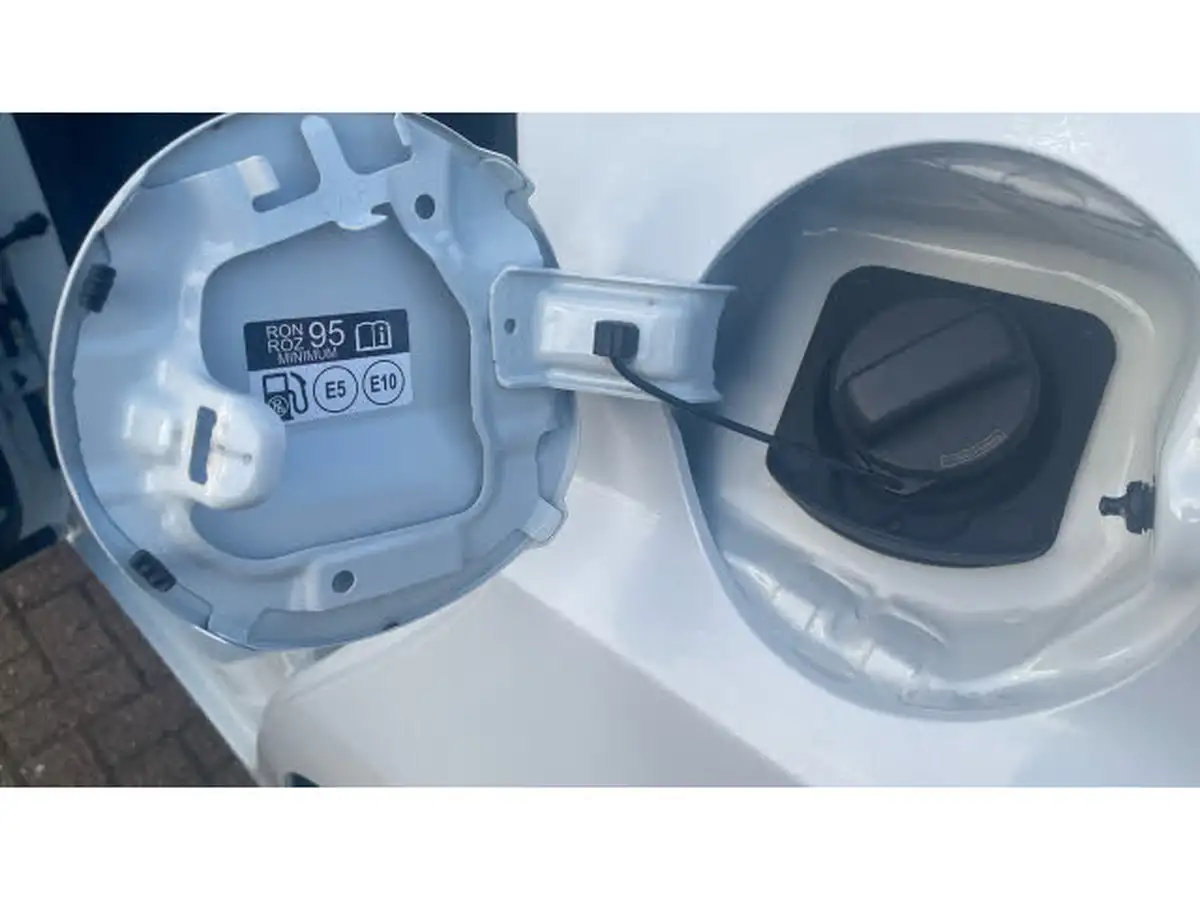 2020-honda-jazz-13-i-vtec-ex-navi-cvt-big-22
