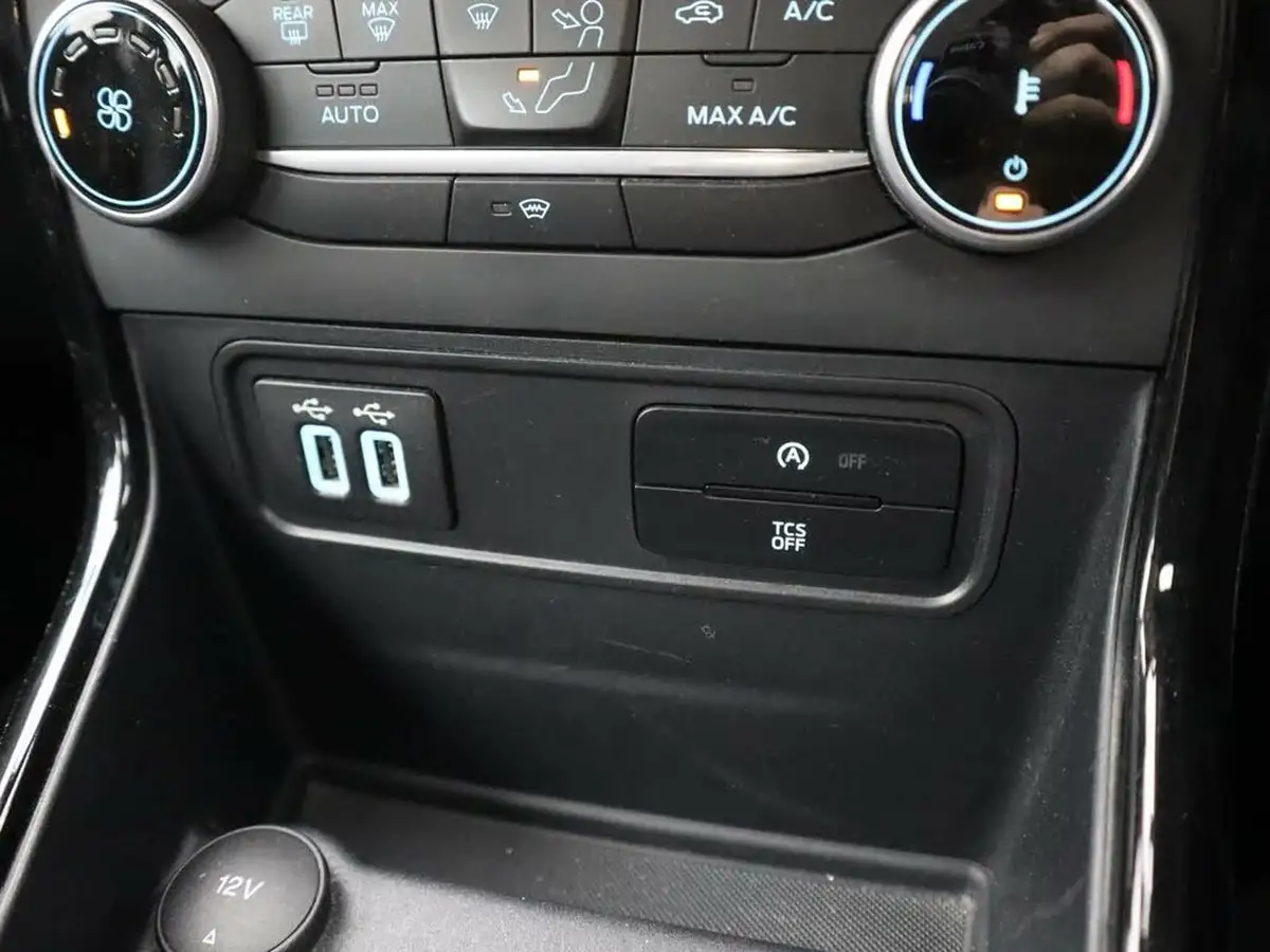 2021-ford-ecosport-10t-titanium-big-21