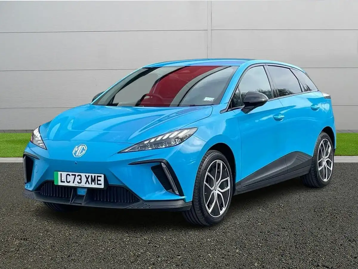 2023-mg-mg4-e-trophy-ev-203ps-long-big-2