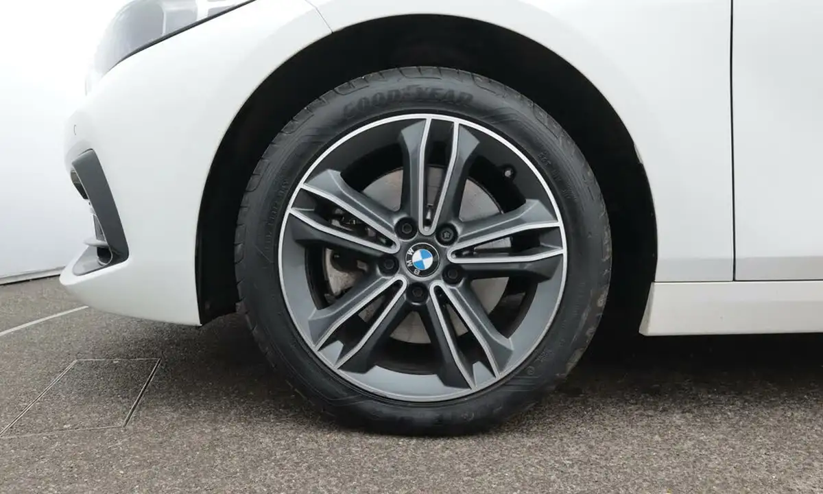 2022-bmw-1-series-15-118i-sport-dct-big-18