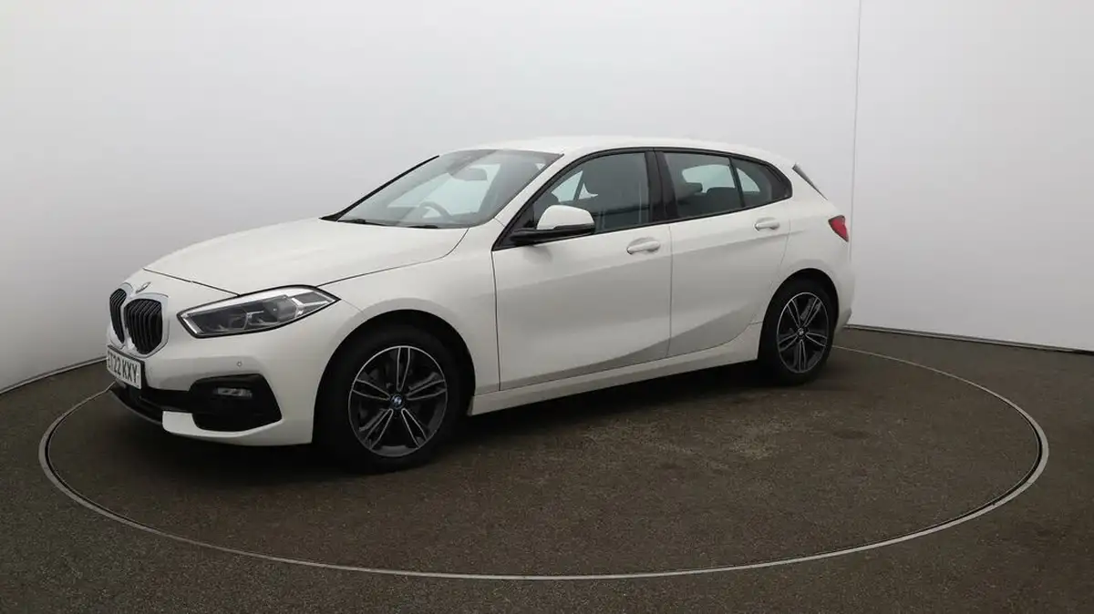 2022-bmw-1-series-15-118i-sport-dct-big-60