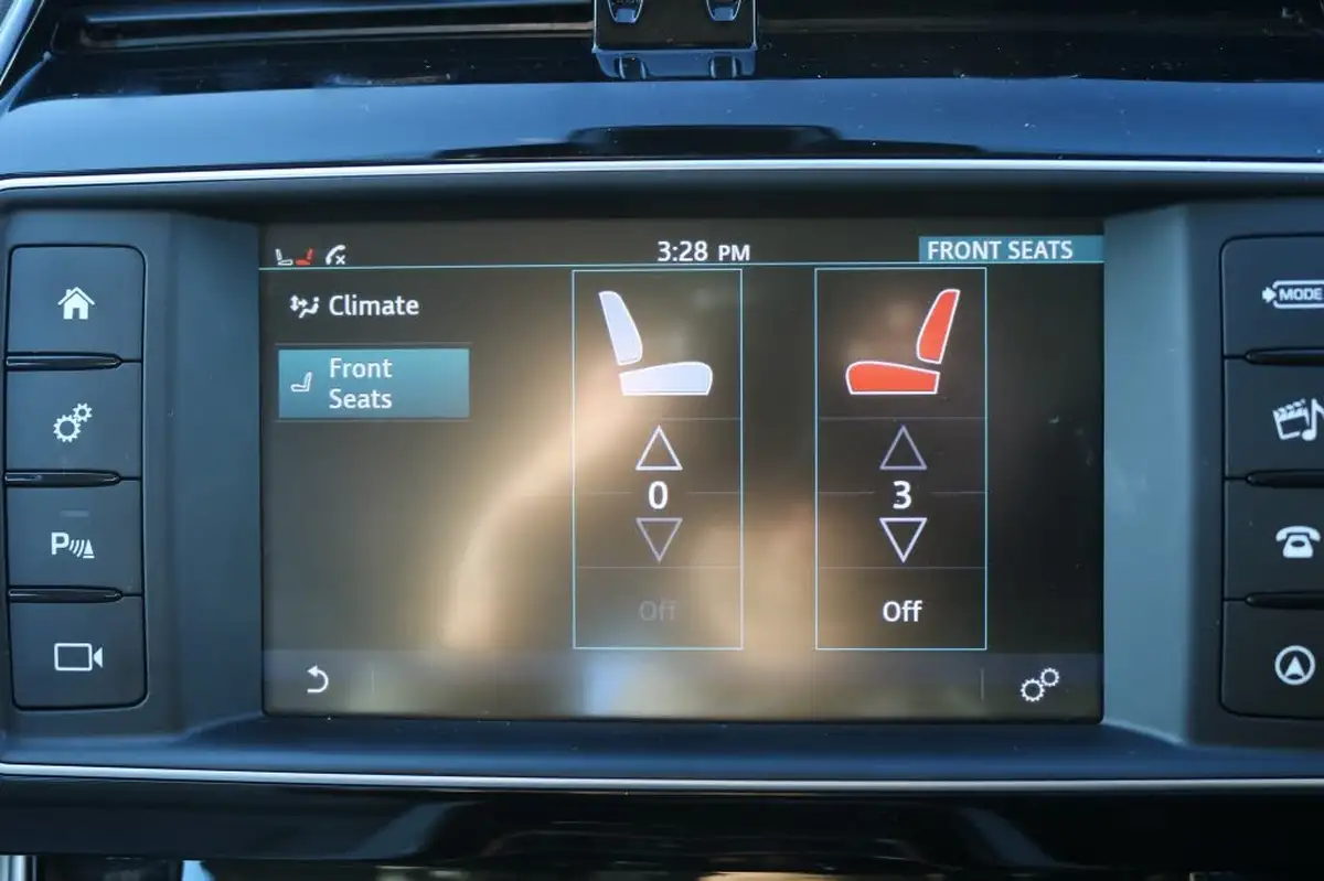 2018-jaguar-xe-20d-portfolio-180ps-1999cc-auto-big-10