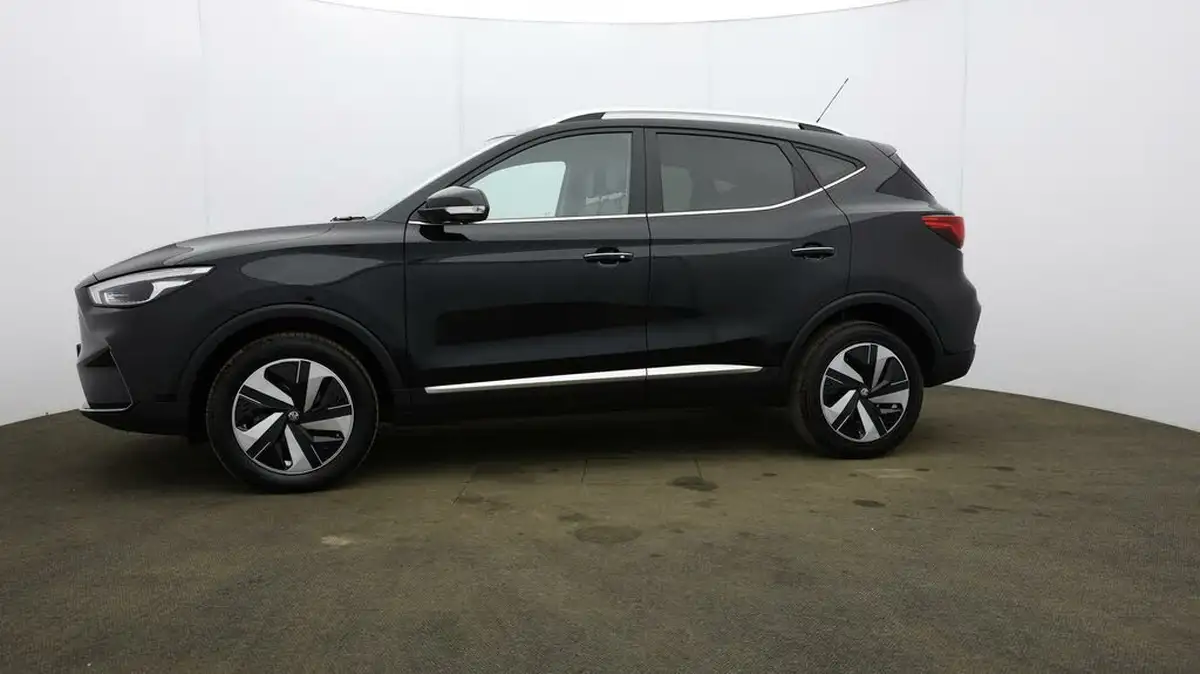 2023-mg-zs-suv-e-trophy-connect-ev-156ps-long-range-big-25