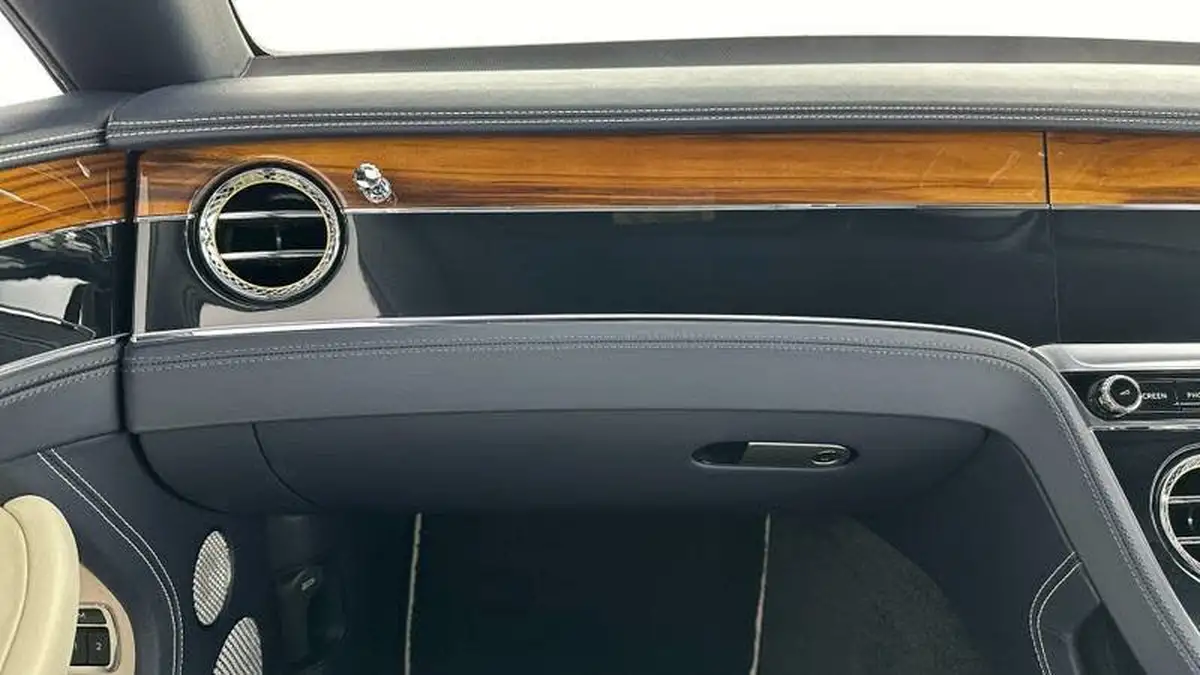 2019-bentley-continental-60-gt-coupe-big-27