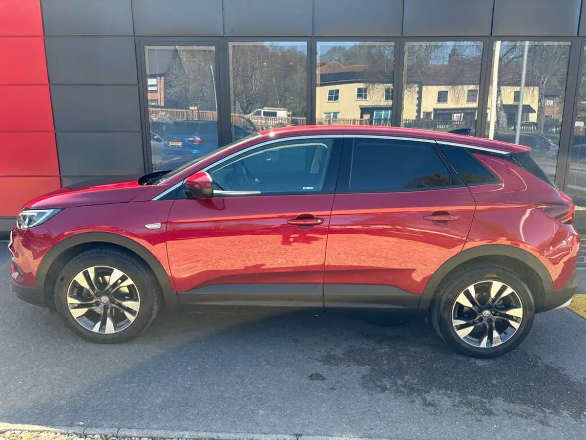 2018-vauxhall-grandland-x-16cdti-sport-nav-122ps-auto-big-4
