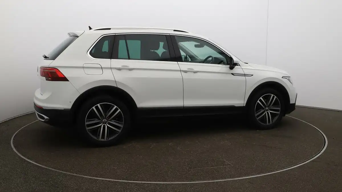 2021-volkswagen-tiguan-15-tsi-elegance-big-44