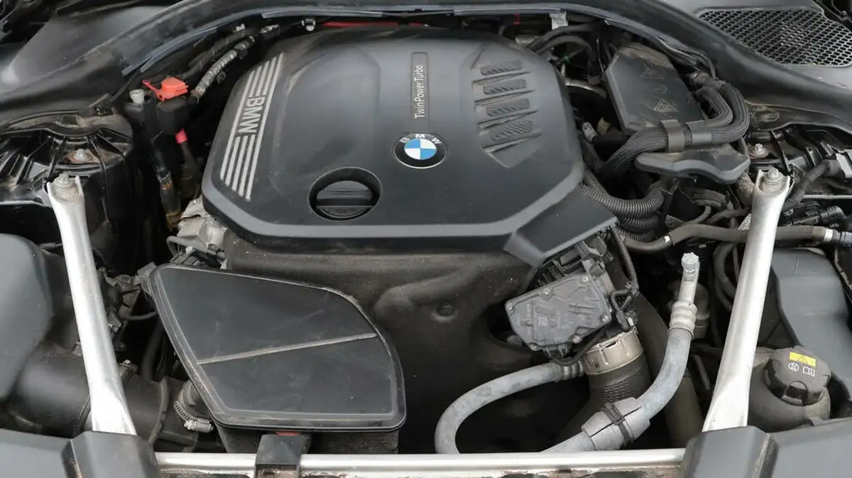 2020-bmw-5-series-20td-520d-se-190ps-saloon-4d-big-19