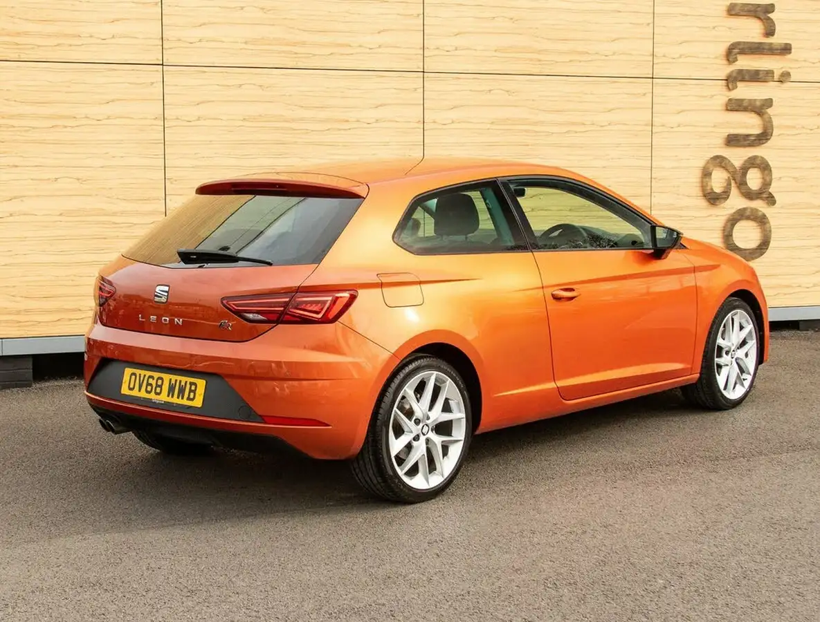 2018-seat-leon-14-tsi-fr-technology-sportcoupe-3d-big-2