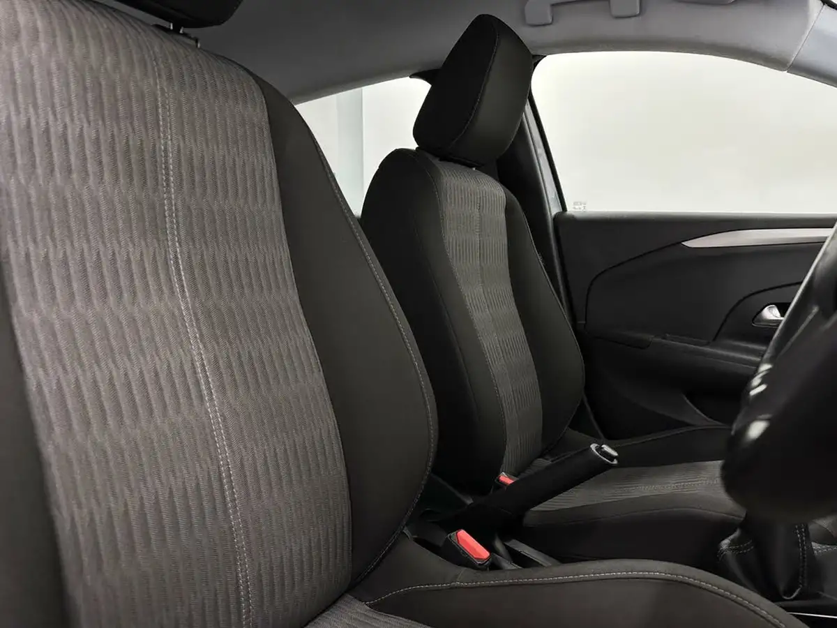 2021-vauxhall-corsa-12i-se-big-26
