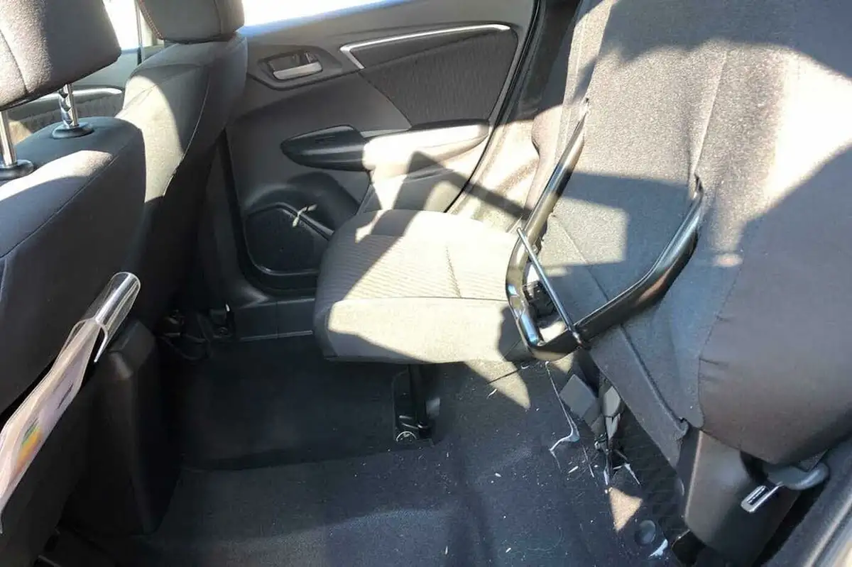 2018-honda-jazz-15-i-vtec-sport-navi-big-22