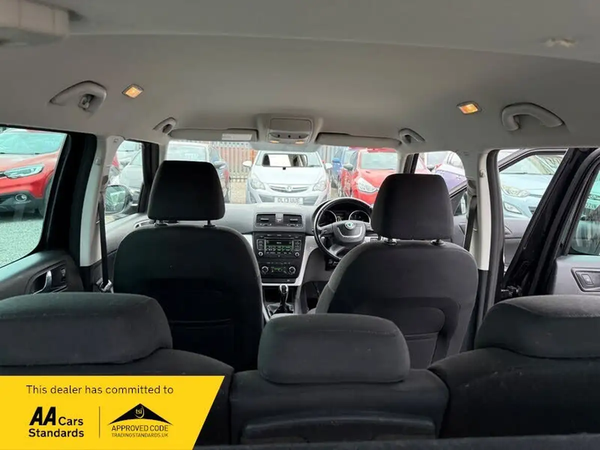 2011-skoda-yeti-12-se-big-6
