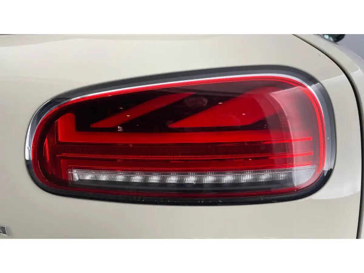 2020-mini-clubman-15-cooper-classic-big-21