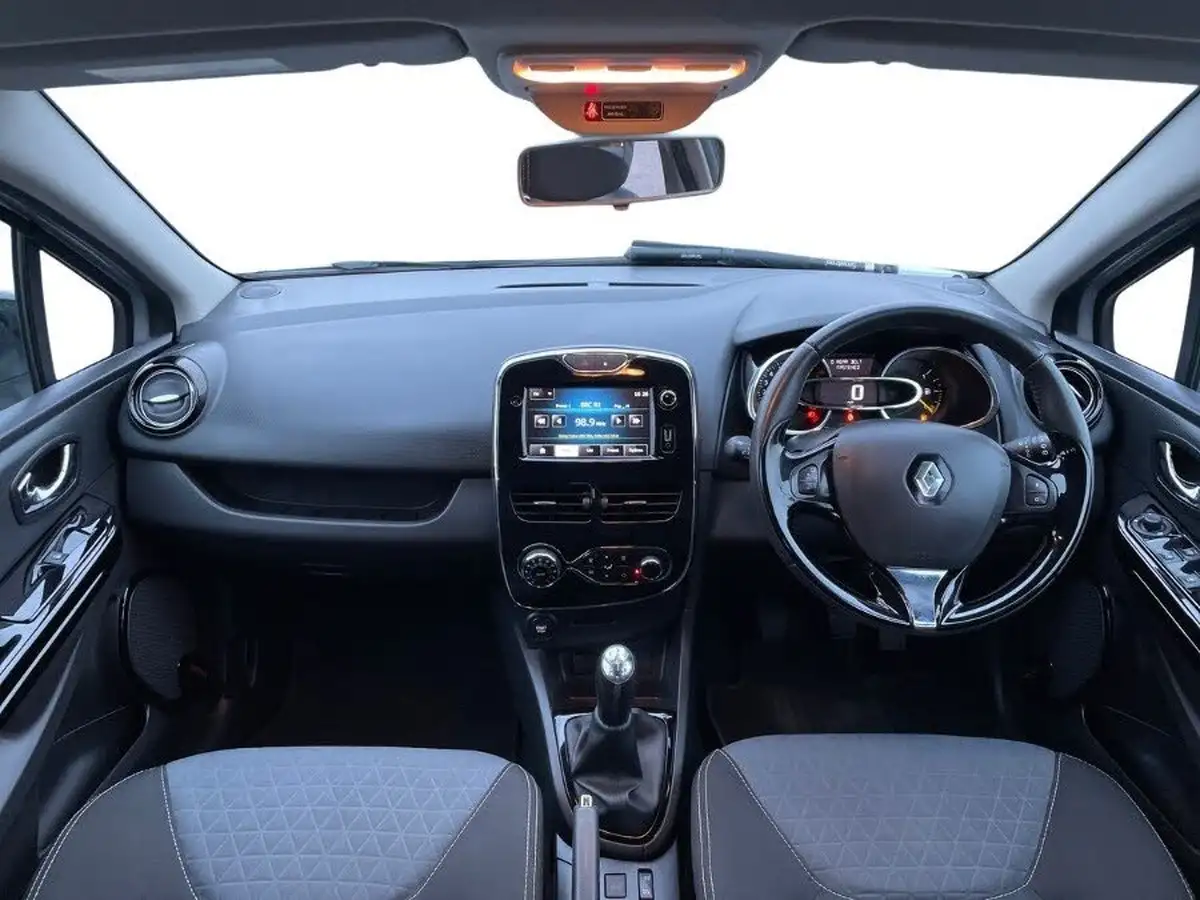 2014-renault-clio-09-dynamique-s-big-5