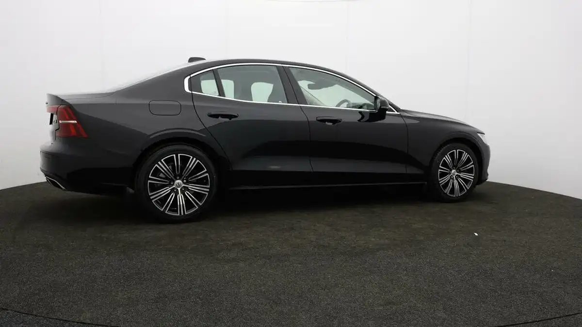2019-volvo-s60-20-t5-inscription-plus-big-33