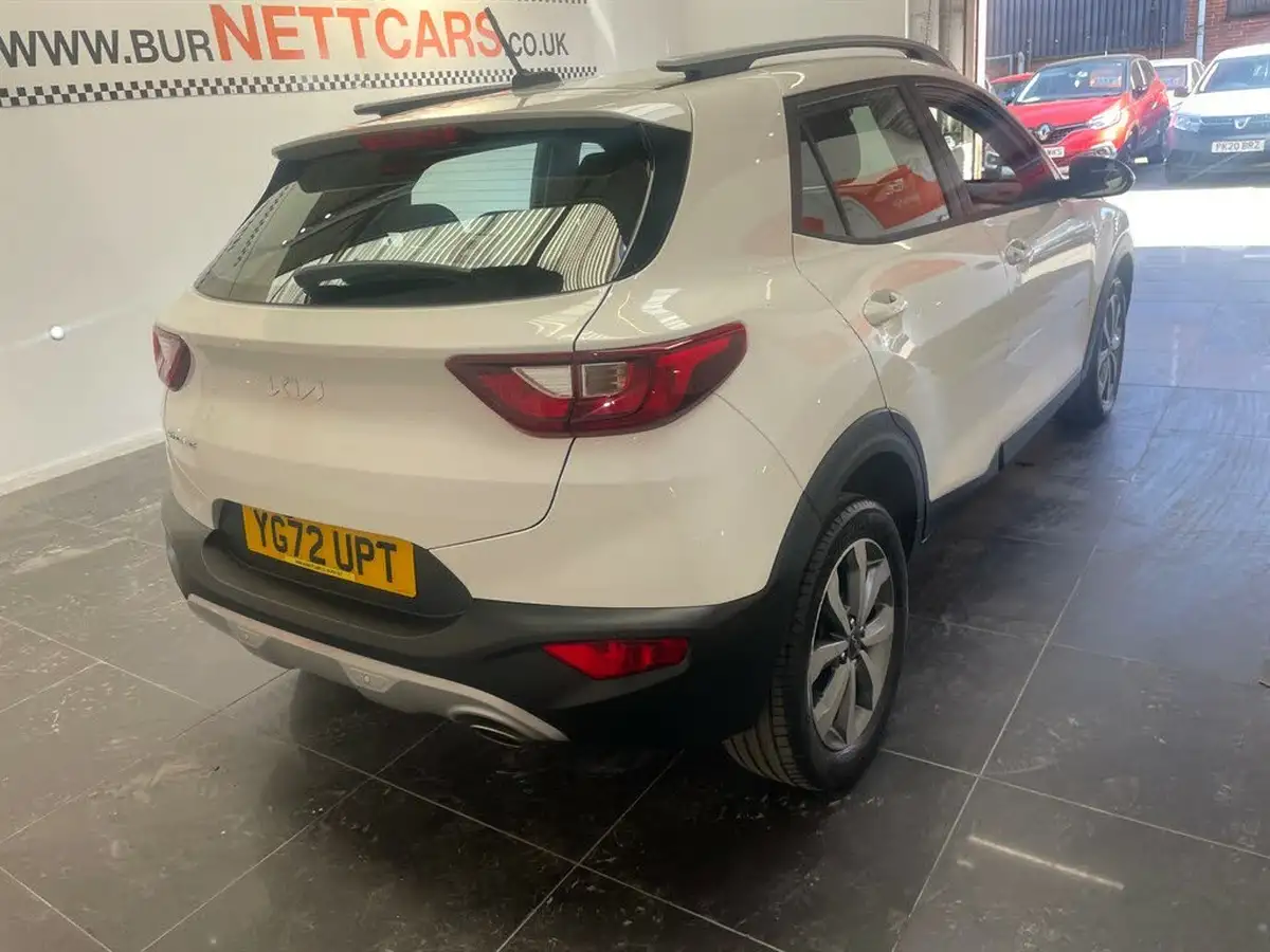 2022-kia-stonic-10-t-gdi-2-dct-big-9