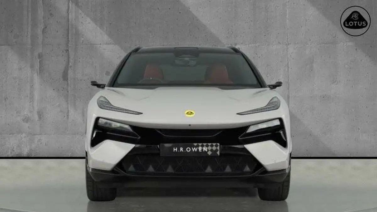 2023-lotus-eletre-e-s-big-6