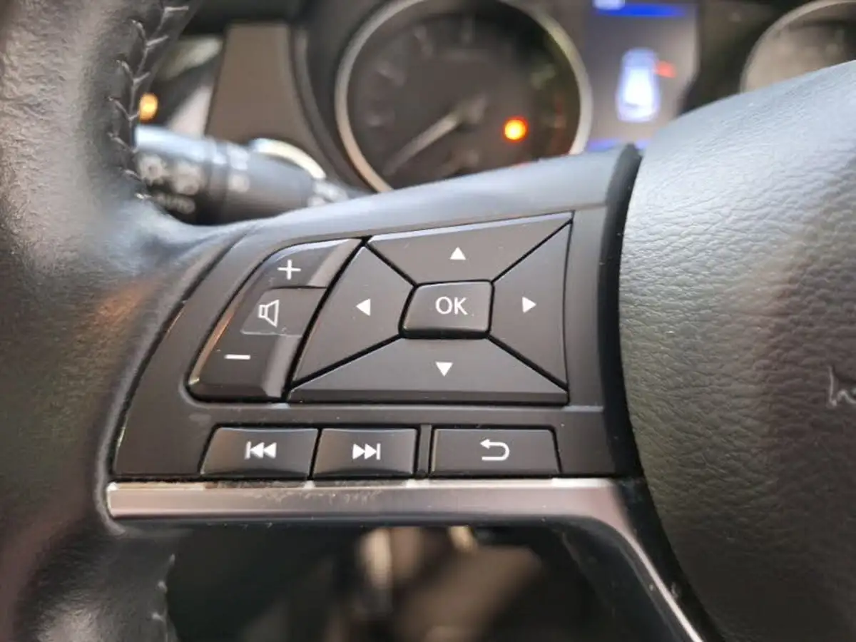2019-nissan-qashqai-13-dig-t-tekna-140ps-big-16