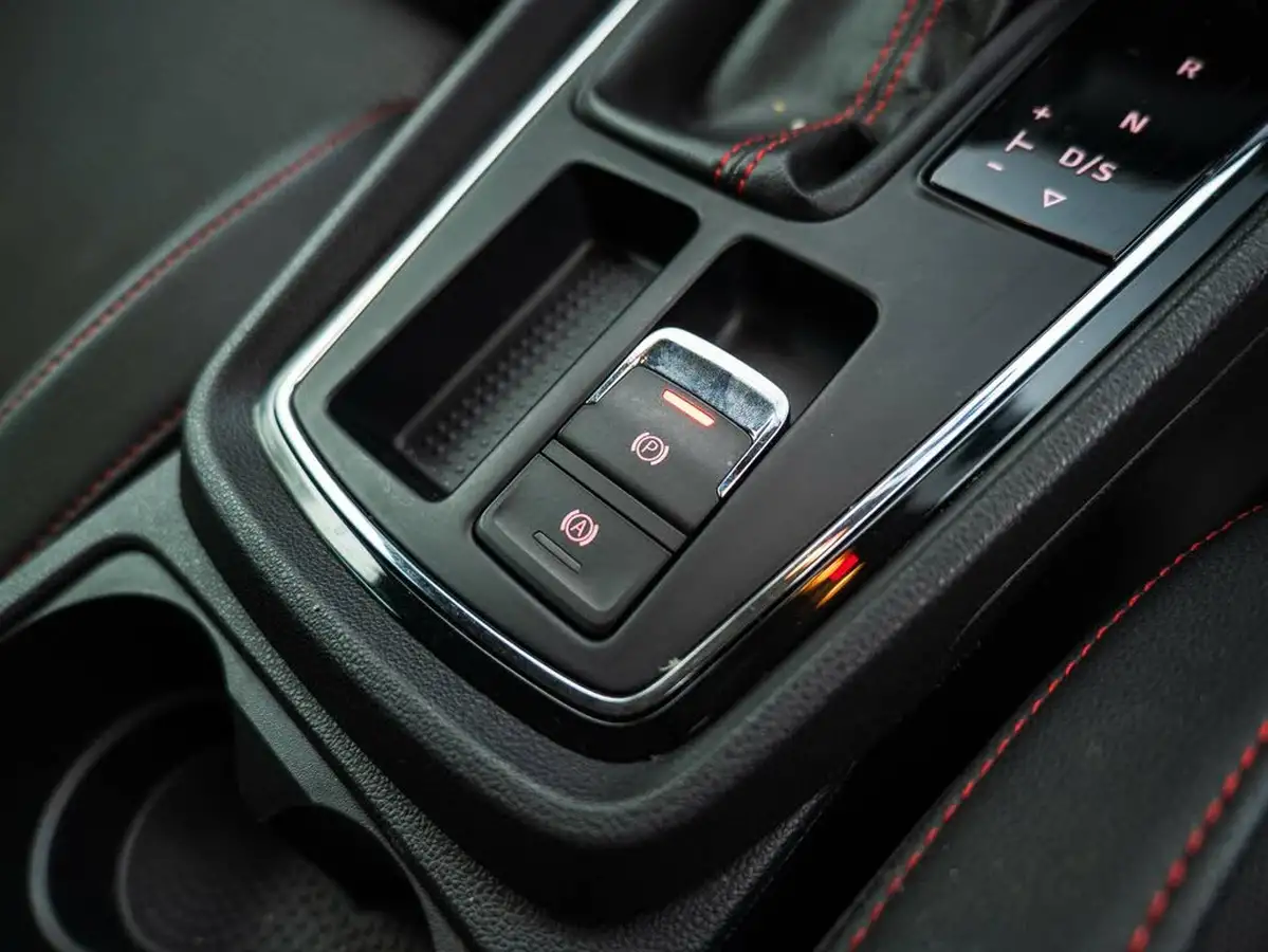 2018-seat-leon-14-ecotsi-fr-technology-estate-5d-dsg-big-20