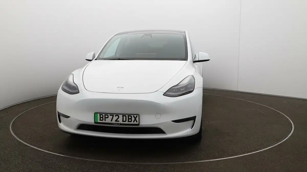 2023-tesla-model-y-e-long-range-big-30