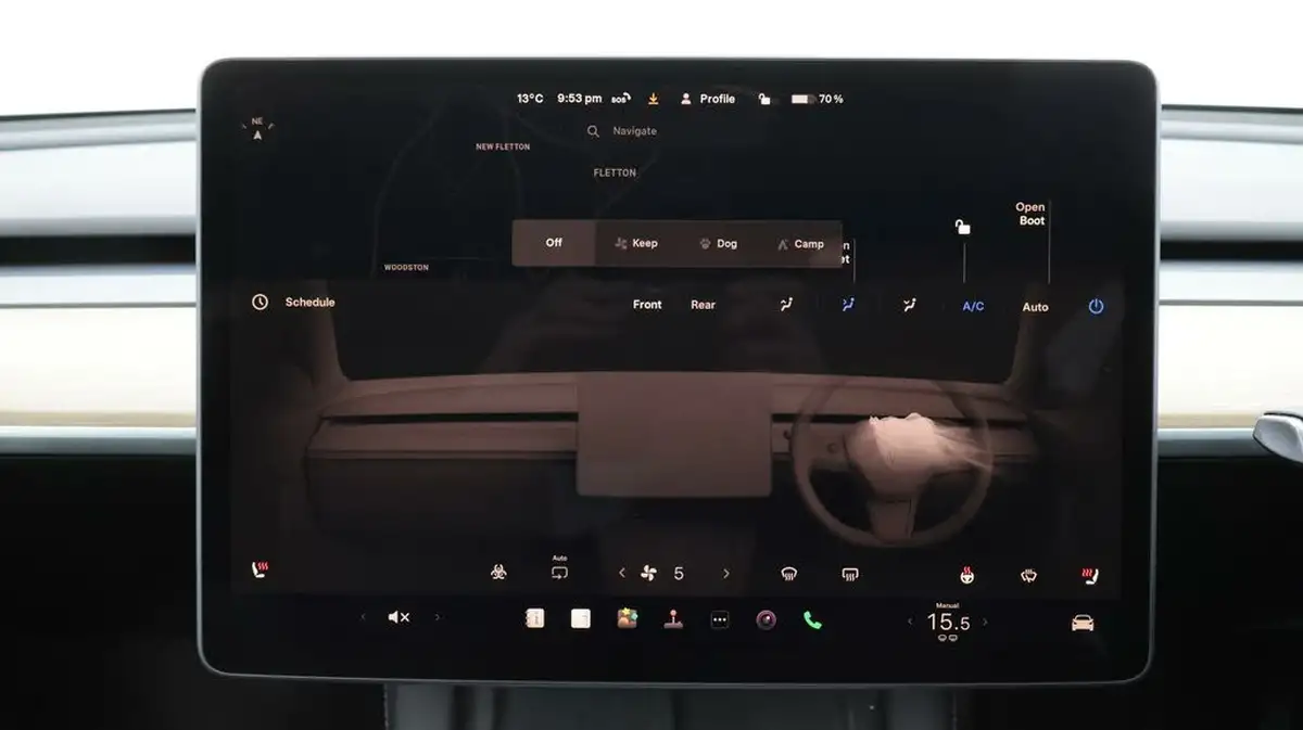 2023-tesla-model-y-e-long-range-big-12
