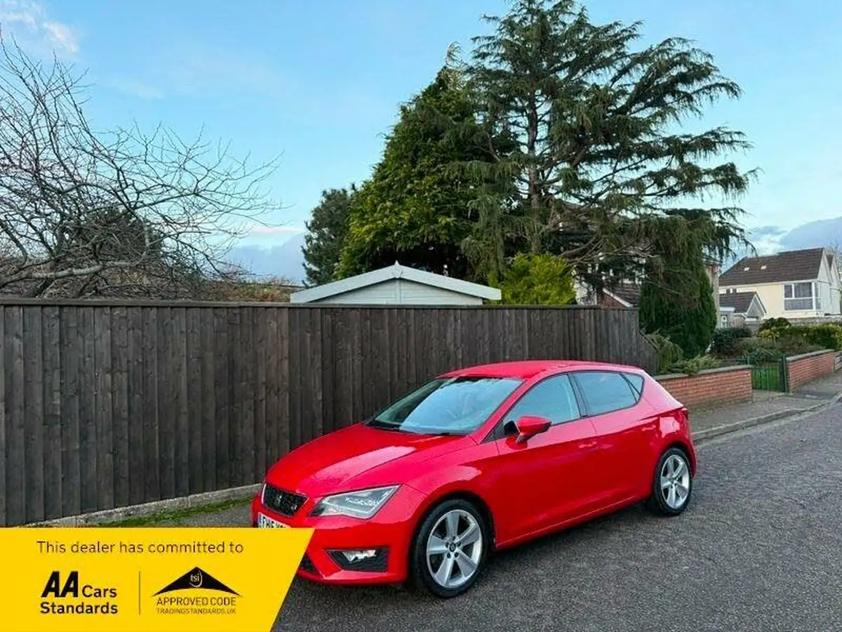 2015-seat-leon-14-fr-tech-pack-tsi-hatchback-5d-1390cc-big-0