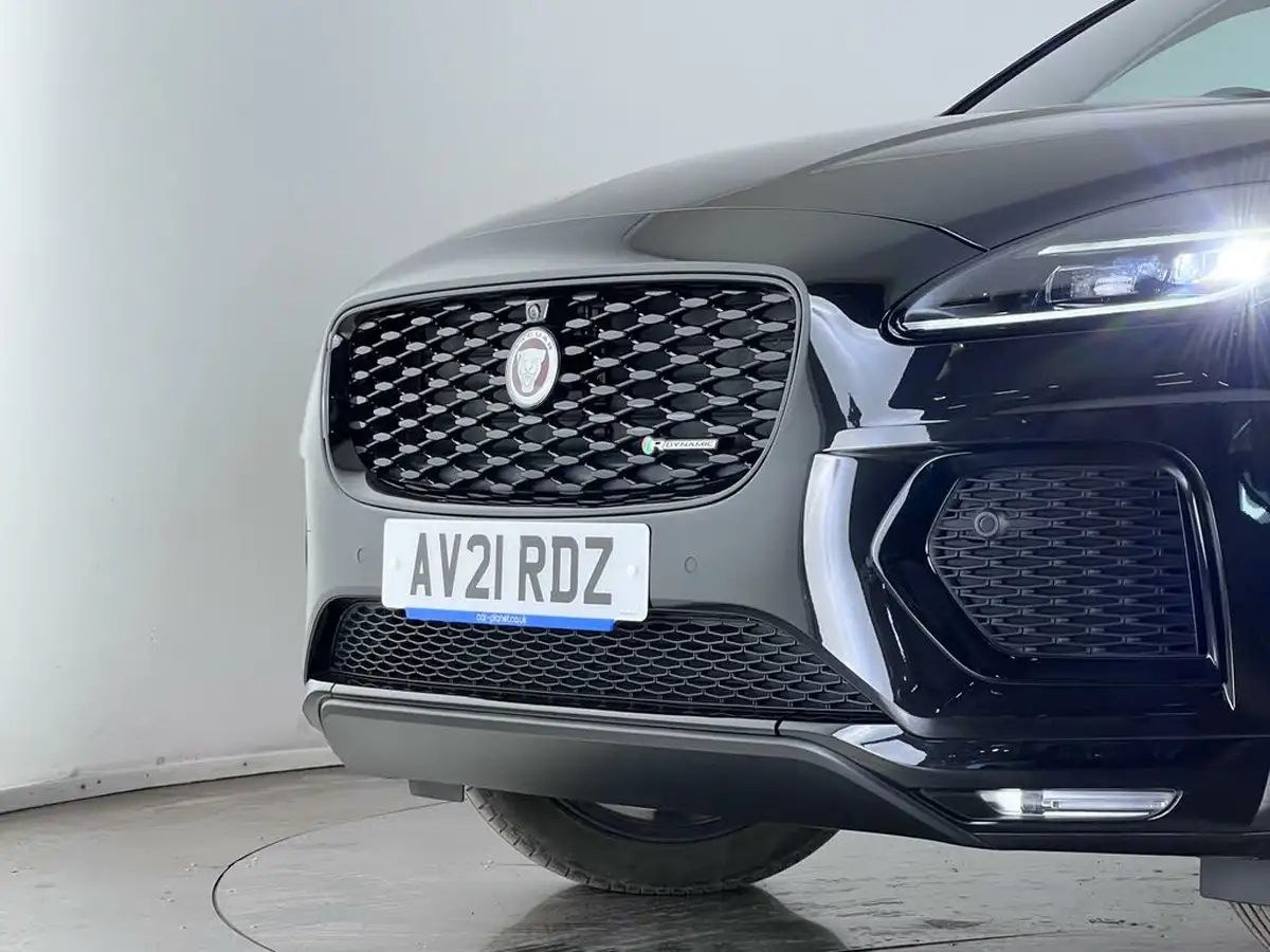 2021-jaguar-e-pace-20-d200-r-dynamic-se-big-37