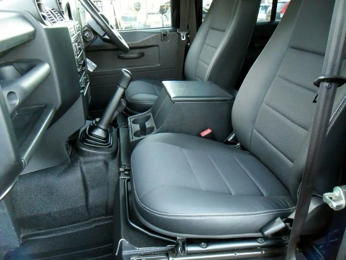2014-land-rover-110-defender-22td-xs-station-wagon-5-drs-big-50