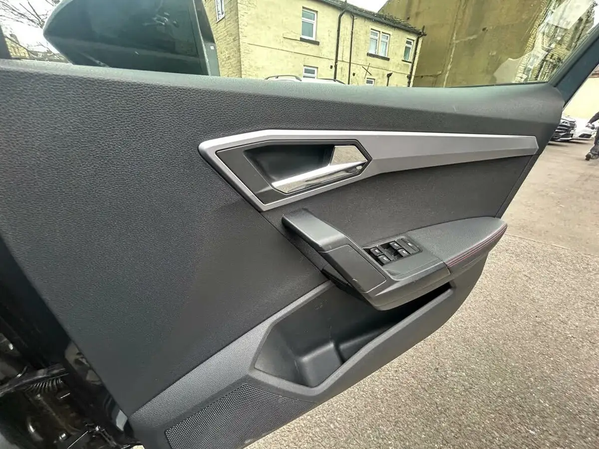 2019-seat-arona-10-tsi-fr-big-13
