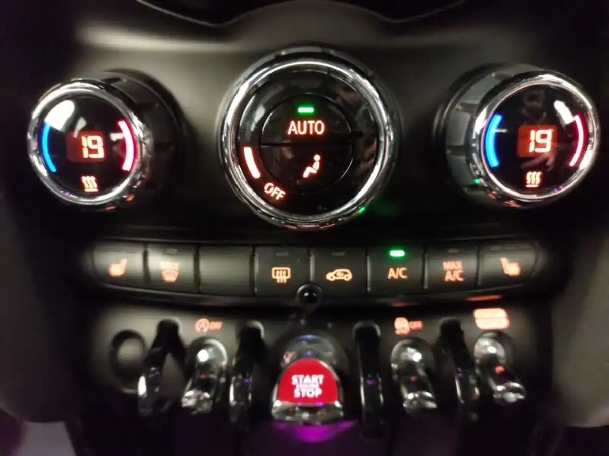2018-mini-cooper-20-cooper-s-classic-ss-hatchback-5d-auto-big-12