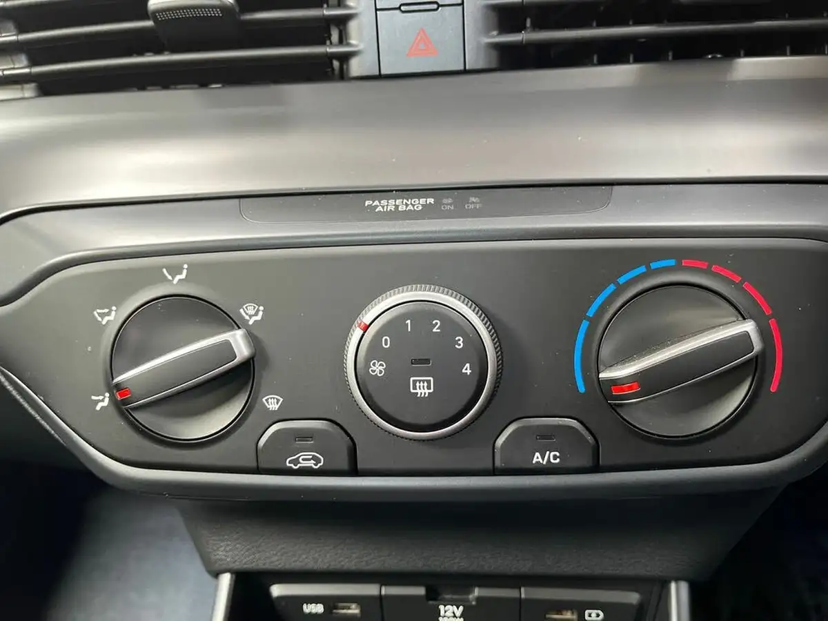 2022-hyundai-bayon-10-t-gdi-se-connect-dct-big-20